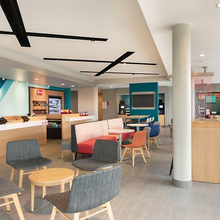 Avid Hotels - Beaumont By Ihg Εξωτερικό φωτογραφία